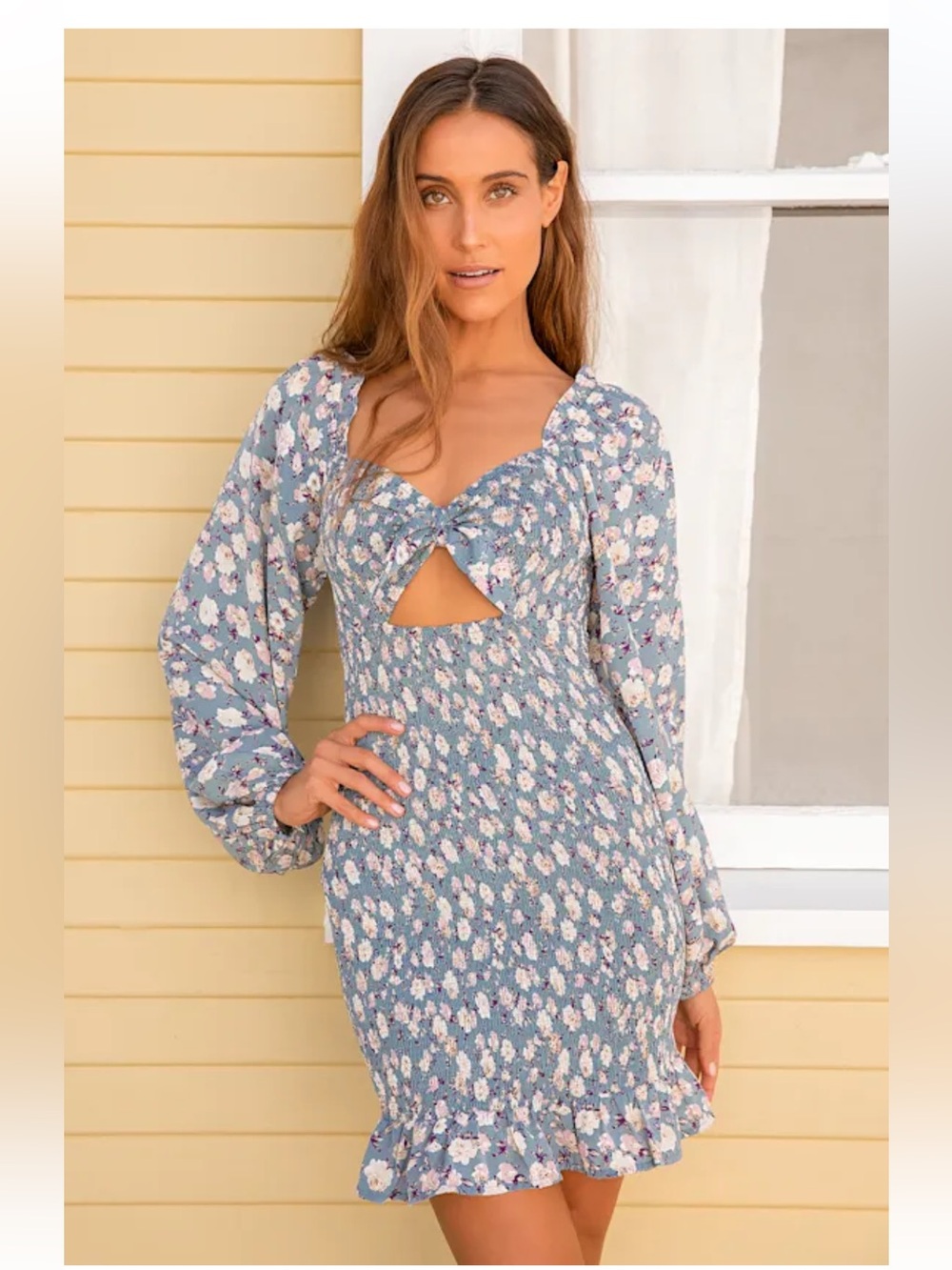 Lulu's See Me Bloom Dusty Blue Floral Print Smocked Long Sleeve Dress size Small